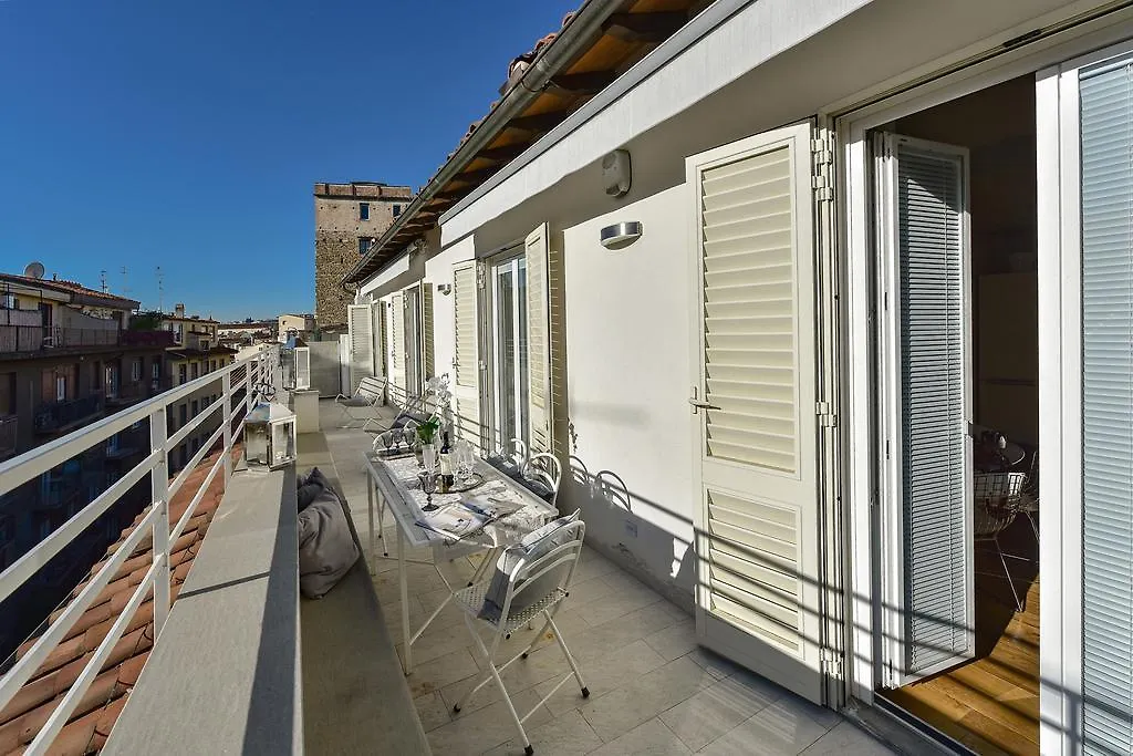 Apartments Florence - Ponte Vecchio Guelfo